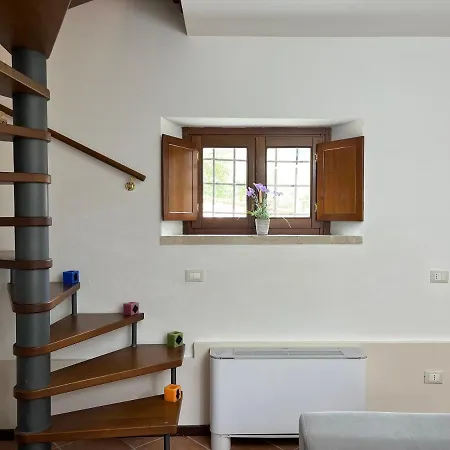La Casina Degli Ulivi Apartment